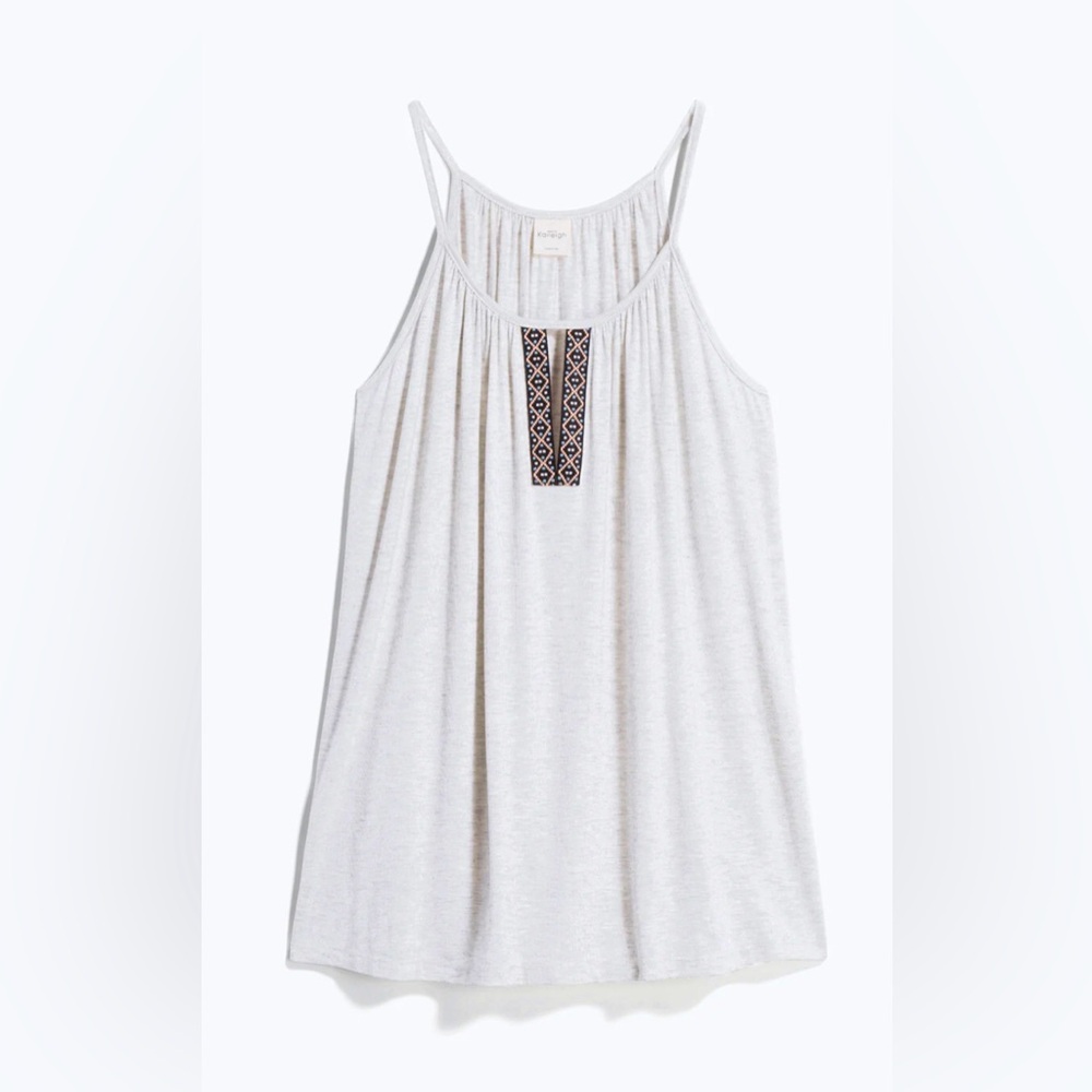 KAILEIGH
Carlee Embroidery Detail Knit Top